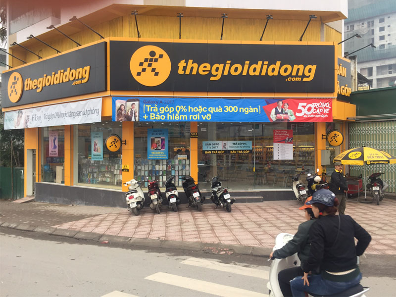 Siêu thị điện máy xanh tại Thế giới di động 546 Trương Định ( cầu Kim Đồng liền kề ngã tư Tân Mai), Phường Tương Mai, Thành phố Hà Nội, Việt Nam